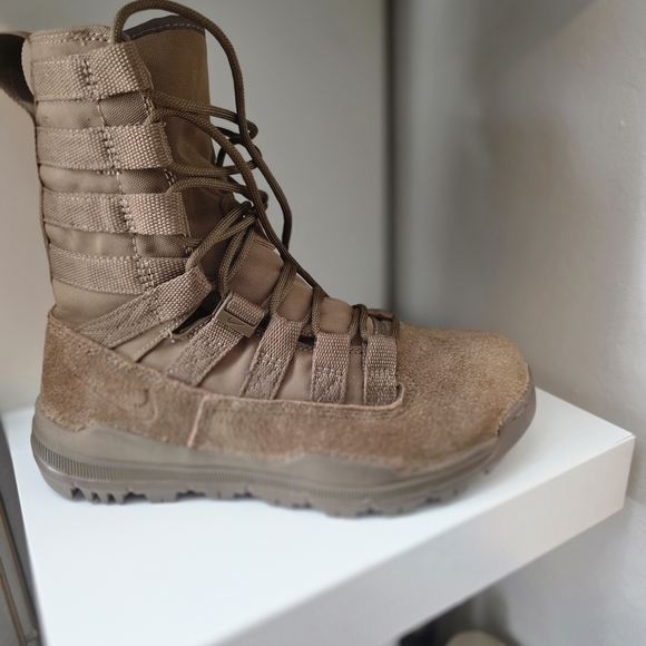 nike sb 2 boots